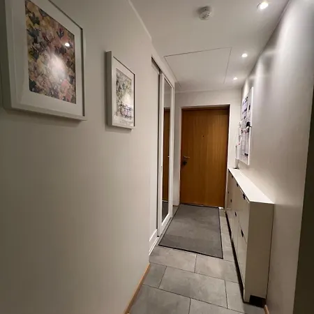 Family Retreat By Forest & Train Free Parking